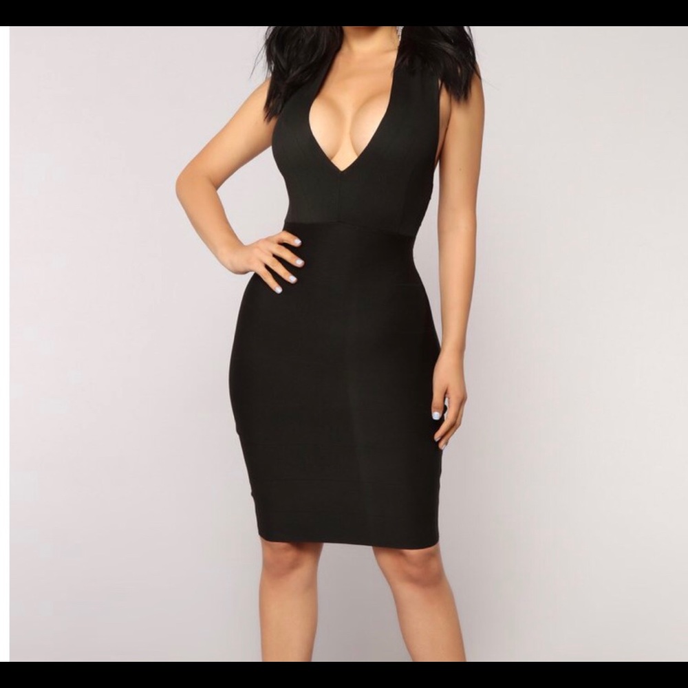 Fashion Nova Anthem Dress - Black Size Large